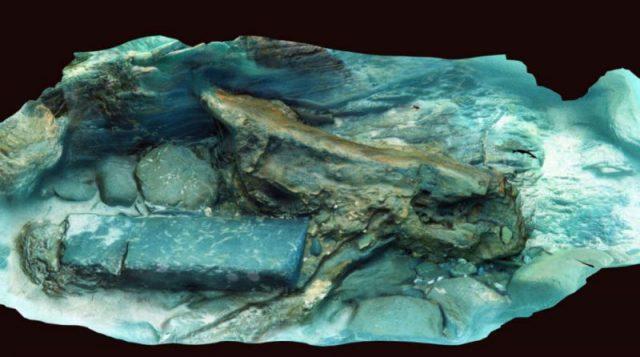 3D photogrammetry of timber and stone from the ship’s wreck.