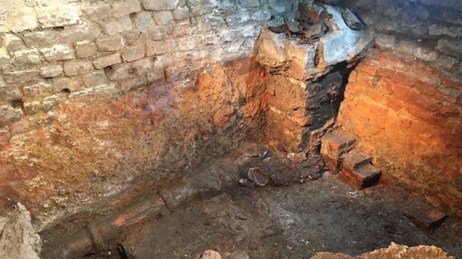 Archaeologists have begun re-excavating a hidden Roman bath which was first discovered 130 years ago.