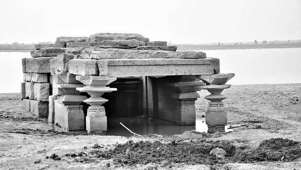 Sambhu Lingeswara-Swami Temple-in-Mellacheruvu.