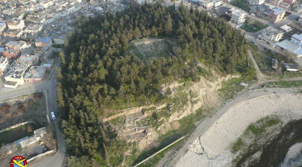 7,000-year-old Fortress Found Under the Yumuktepe Mound, Turkey