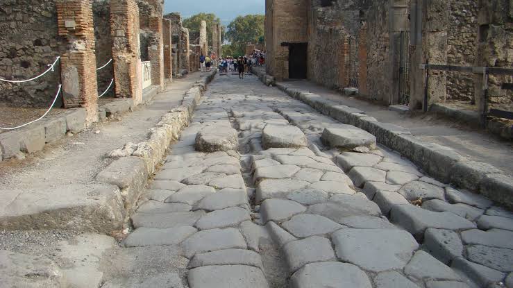 Ancient Romans Used Molten Iron to Repair Streets Before Vesuvius Erupted