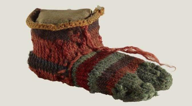 1,700-Year-Old Sock Spins Yarn About Ancient Egyptian Fashion