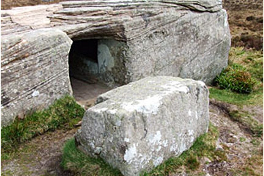 Mysterious 5,000-Year-Old Rock-Cut Tomb On Dark Enchanted Island Of Hoy, Scotland