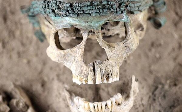 ‘Bronze Age skull shows women always loved jewellery’