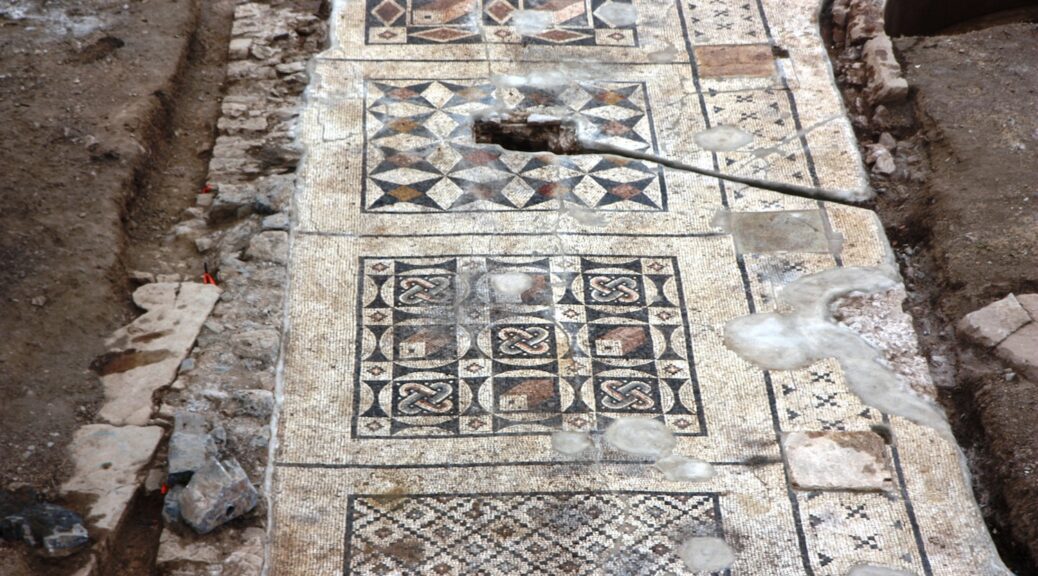 The archaeological team uncovers massive Roman mosaic in southern Turkey