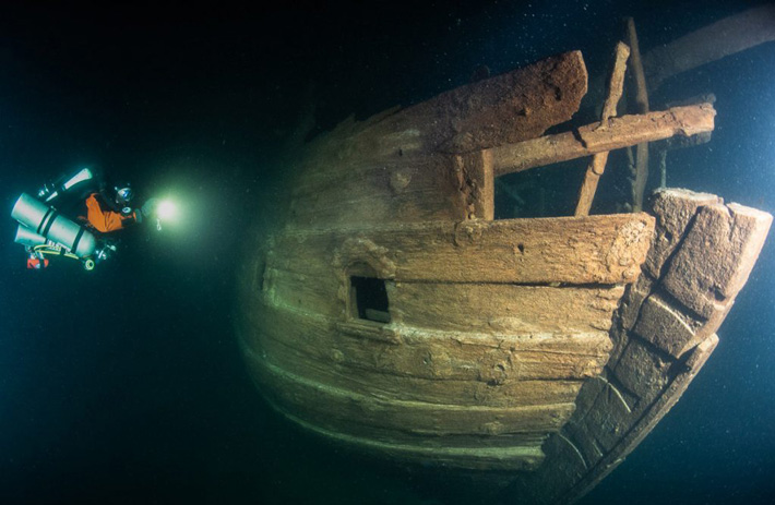 A well-preserved 400-year old ship has been found in the Baltic Sea