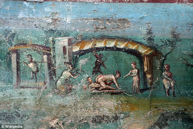 Archaeologists Discover Paintings of Ancient Egypt in a 2,000 Year Old Villa in Pompeii