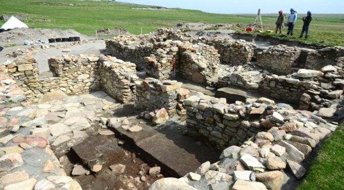 Scotland’s 17th-Century Sand-Covered Settlement Explored