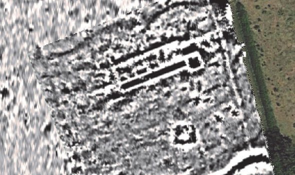 The outline of the villa through satellites