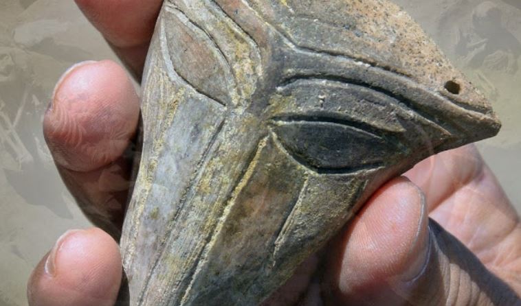 An Ancient Mask With An “Alien Face” Dug Up In Bulgaria