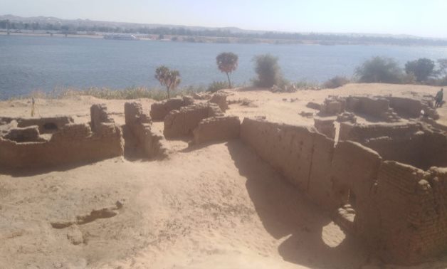 Egypt Today reports that researchers from Egypt’s Supreme Council of Antiquities have discovered traces of a temple dated to the Ptolemaic dynasty, a Roman fort, and part of a Coptic-period Christian church at the Shiha Fort site in southern Egypt.