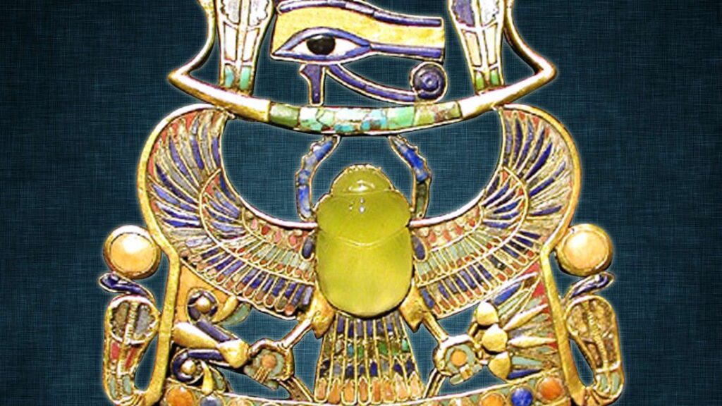 This Yellow Egyptian Glass Was Forged by a Meteorite Impact 29 Million Years Ago