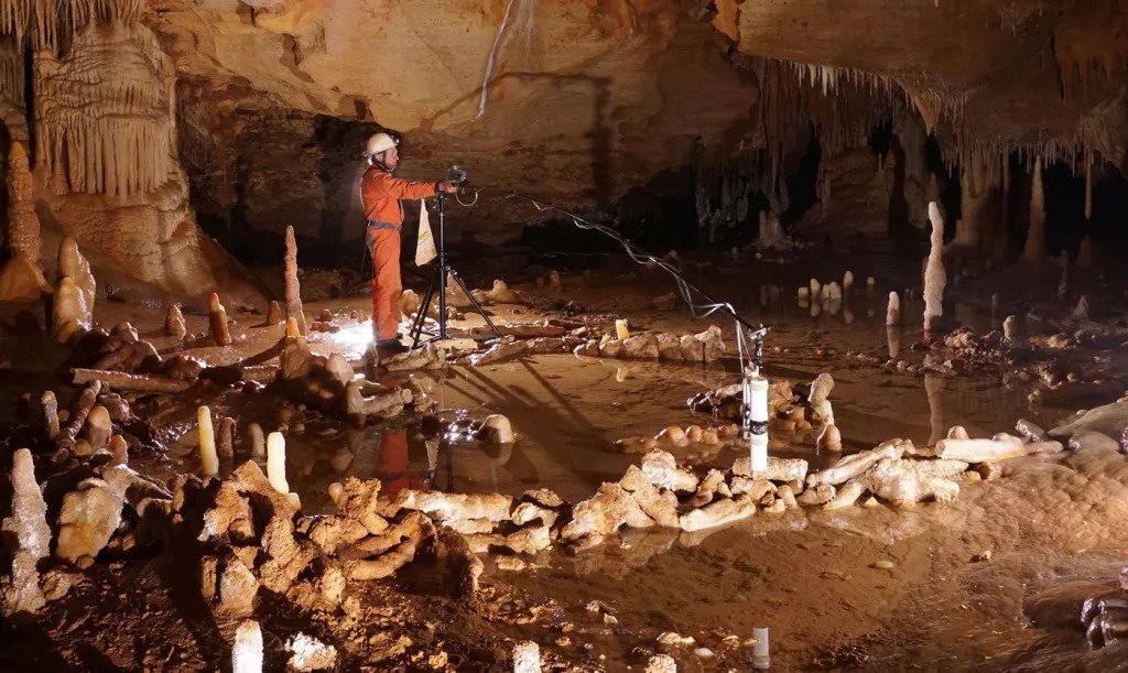 Deep in a Cave in France Neanderthals Constructed Mysterious Ring Structures 176,000 Years Ago