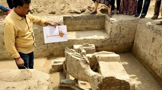 Archaeologists unearth 4,000-year-old chariots in India