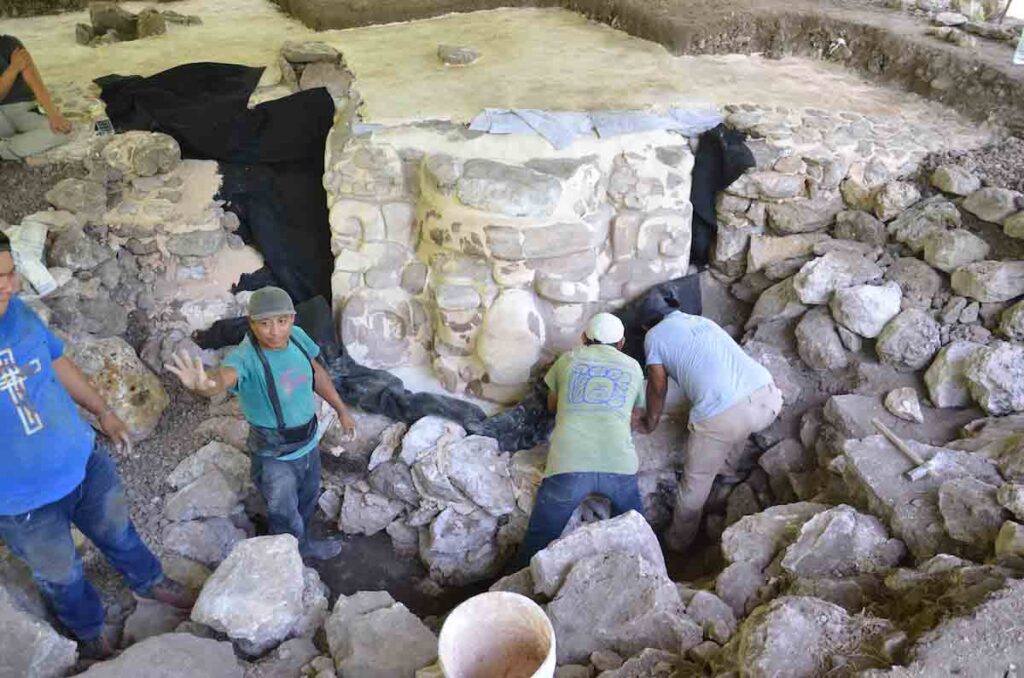 Giant Face of Ucanha: Huge Sculpted Mayan Mask Found in Mexico