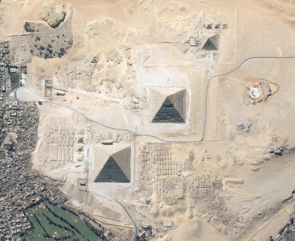 Mysterious Giant Objects Discovered Near The Egyptian Pyramids On The Giza Plateau