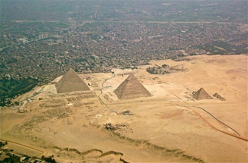 Egyptian pyramids found by infra-red satellite images