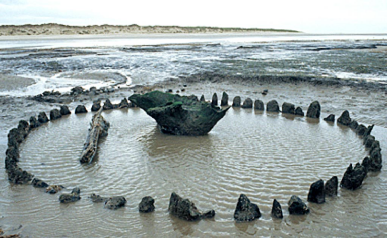 seahenge-a-subaquatic-monument-of-the-european-bronze-age