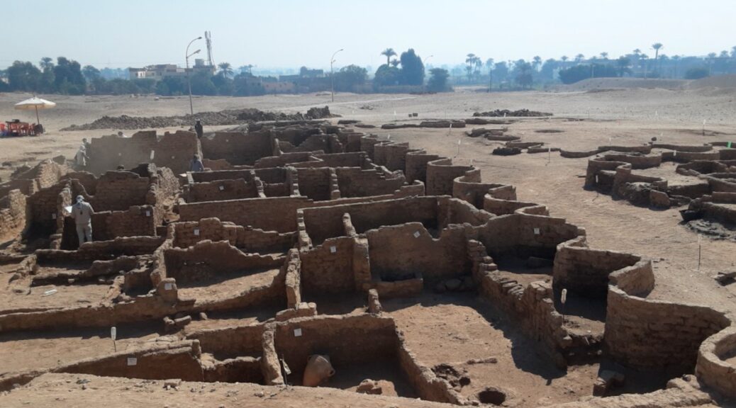 Egyptian Pompeii: 3,000-year-old 'lost golden city' discovered in Egypt