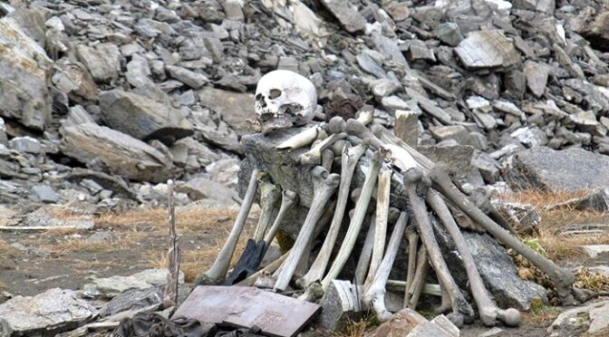 The mystery of India’s ‘lake of skeletons’
