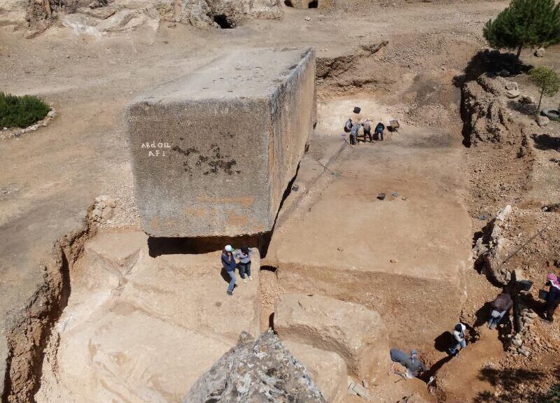A mystery bigger than that of Egypt's pyramids its these massive stone blocks weighing 1650 tons