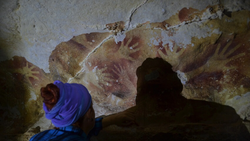 Indonesia’s Early Rock Art Damaged by Climate Change