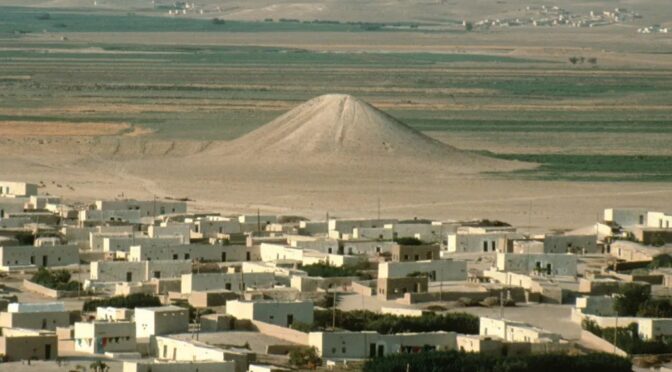 A pyramid-shaped mound holding 30 corpses may be the world’s oldest war monument