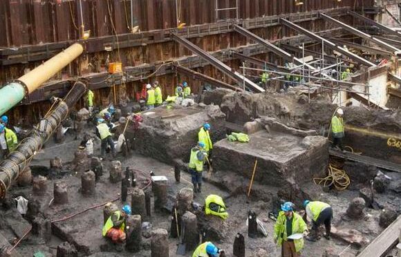 ‘Entire Streets’ Of Roman London Uncovered