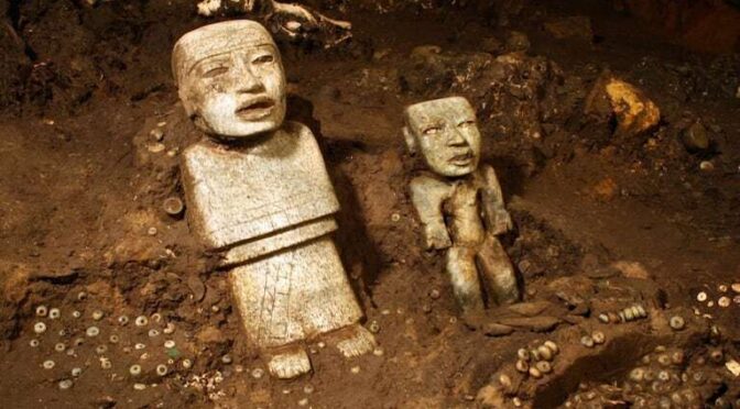 A 2,000-year-old tunnel in the Mexican city of Teotihuacan holds ancient mysteries