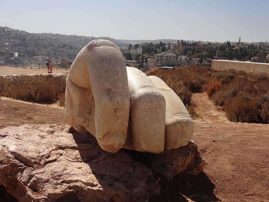 Gigantic Hand of Hercules could be From the Tallest Marble Statue Ever Made