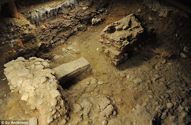 Britain’s Giant Roman Arcade Discovered Under A Block Of Flats in Essex