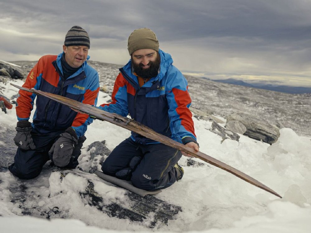 Archaeologists Extract 1,300-Year-Old Wooden Ski From Norwegian Ice