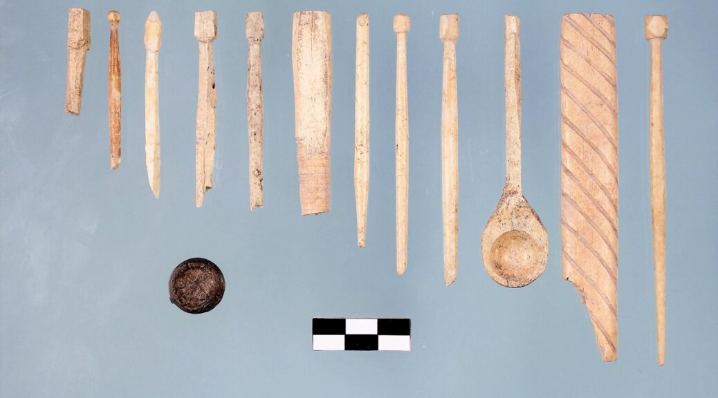 Bone workshop and oil lamp shop unearthed in Aizanoi ancient city in western Turkey