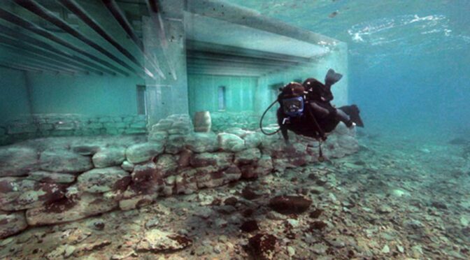 5,000-Year-Old Town Discovered Underwater in Greece