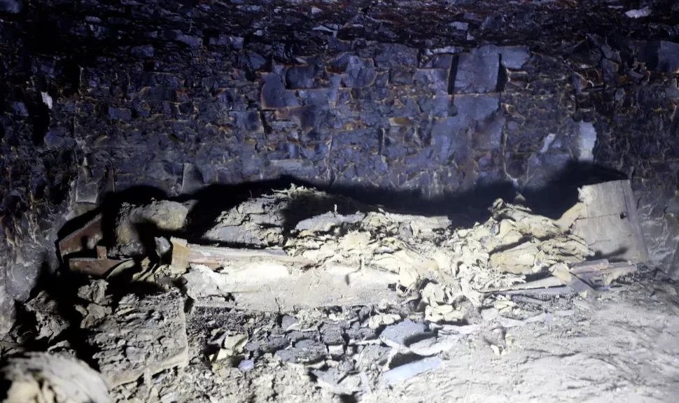 Ancient Egypt archaeologists find 30 mummies in a fire-scorched sacrificial chamber