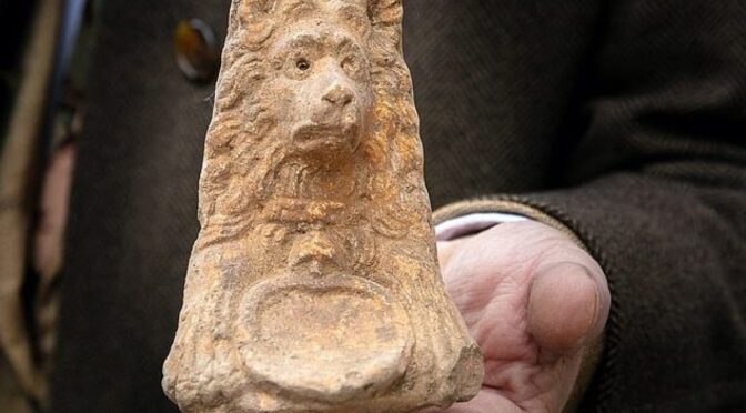 Terracotta Dog Unearthed in Rome