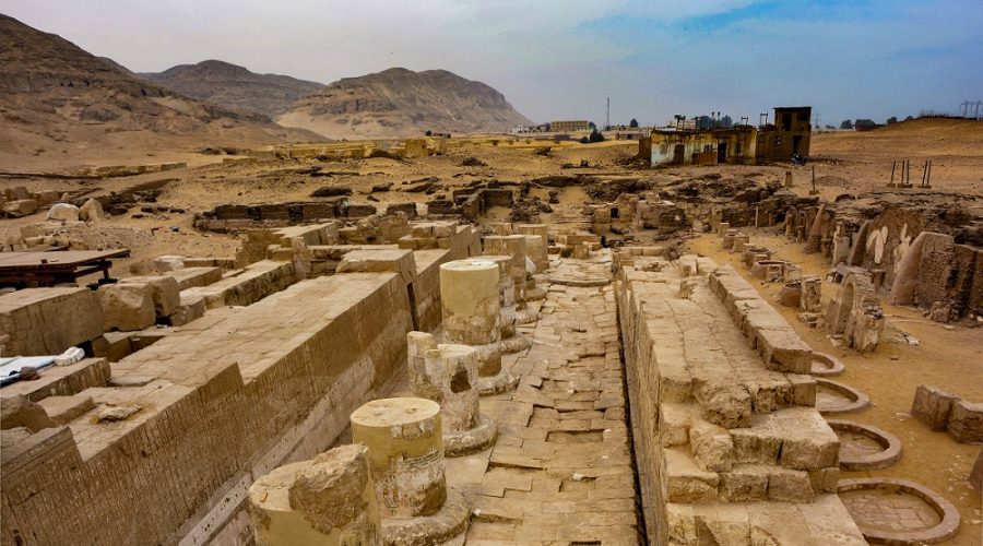 Egypt Archaeologists Discover 18,000 Notes Describing Lives of Ancient Civilisation
