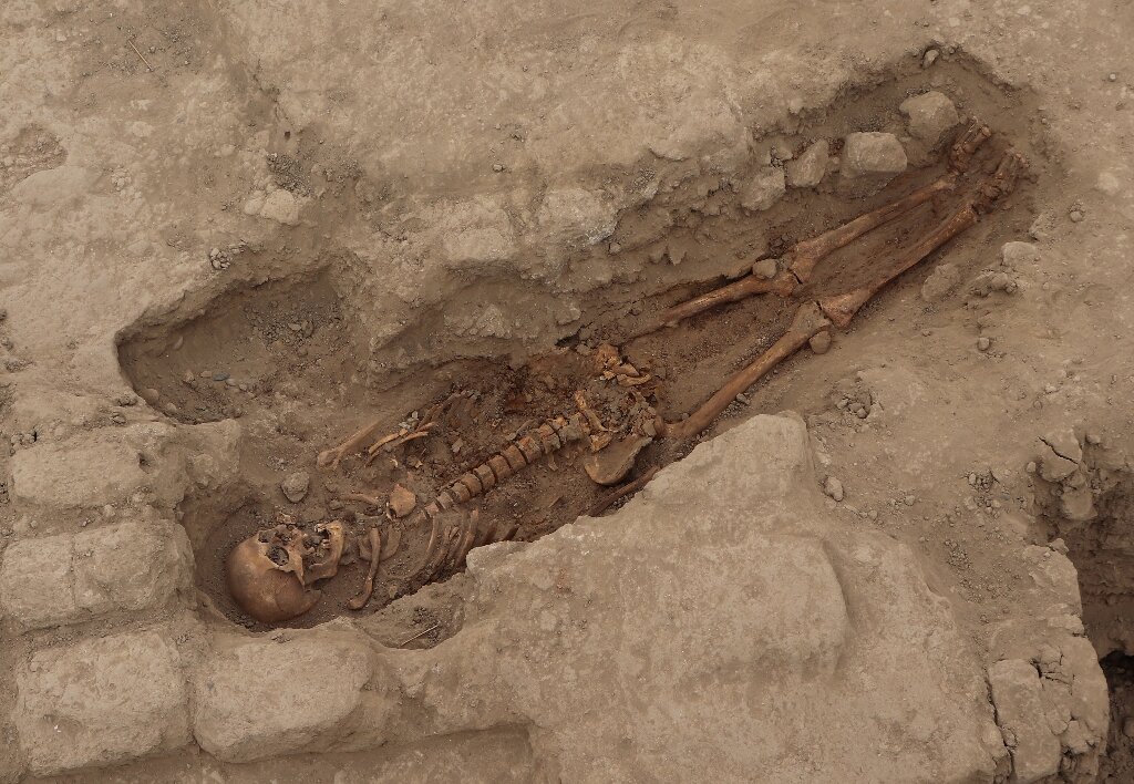 The Discovery 29 people of ancient Peruvian burial tombs sheds new light on Wari culture