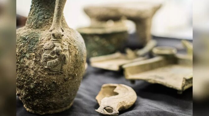 1,900-year-old Roman ‘battle spoils’ recovered from robbers in Jerusalem