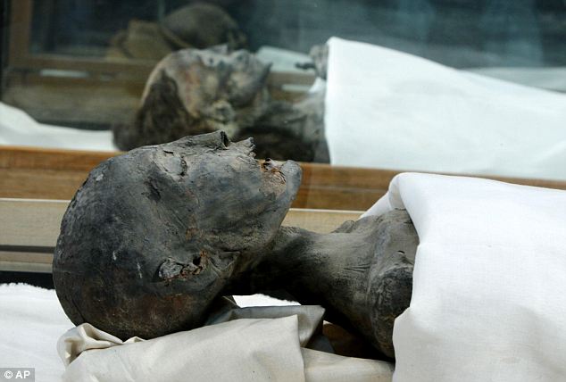 Autopsy Unmasks King Tut’s True Face, and It Isn’t Pretty