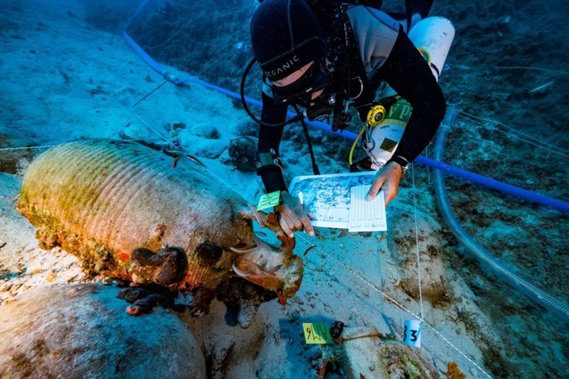 Excavation of Byzantine shipwreck in Aegean reveals 5th-century ceramics