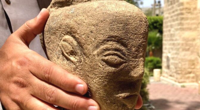 Gaza farmer finds a 4,500-year-old statue of the Canaanite goddess