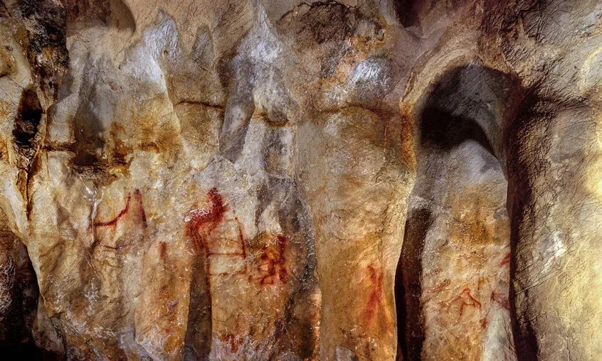 Neanderthals Produced Symbolic Objects More than 115,000 Years Ago