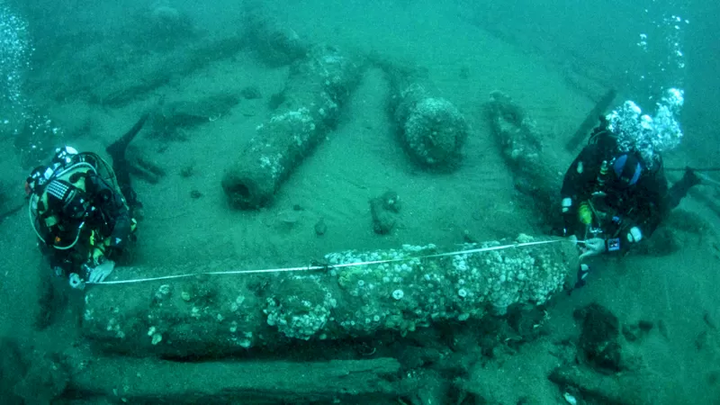 17th-Century British Shipwreck Found in International Waters