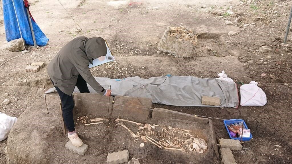 Human skeletons, and relics found in Pingtung date back 4,000 years: Archaeologists