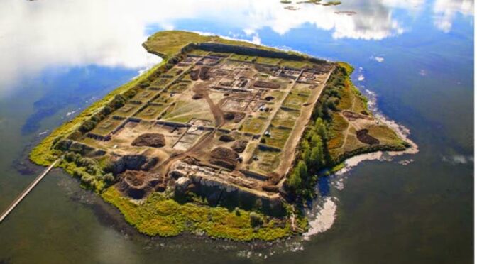 The Mysterious 1,300-Year-Old Siberian Lake Fortress