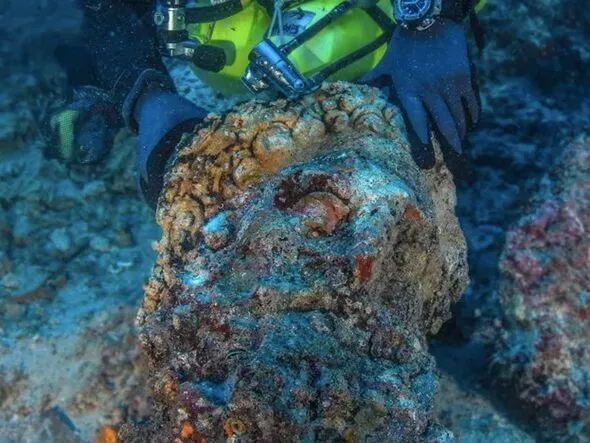 Hercules' head found in the treasure hoard of a 2,000-year-old shipwreck