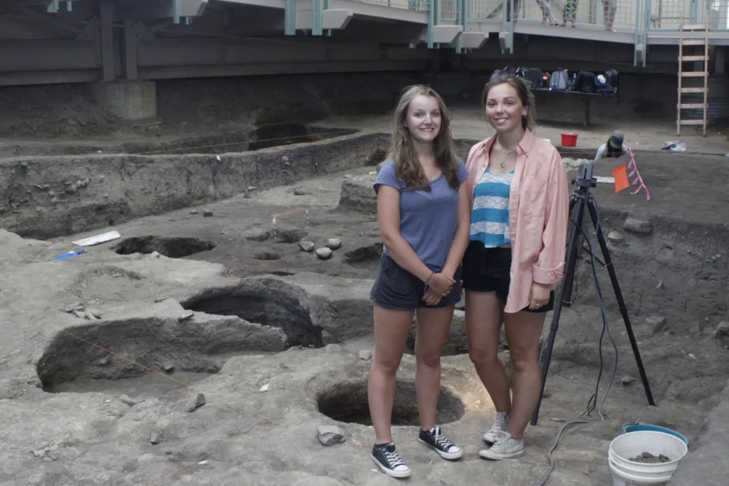 (Left) Amy Chamberlain-Webber and Megan Stealey (right) discovered the bison pelvis during their time at the Prehistoric Indian Village. Both women are studying archaeology and forensics at the University of Exeter in the United Kingdom. (Katherine Clayton/Republic).