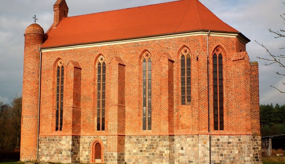 Crypts, Tunnel Discovered Beneath Knights Templar Chapel in Poland