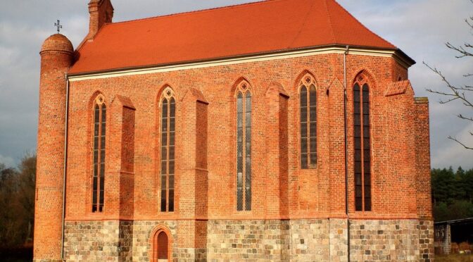 Crypts, Tunnel Discovered Beneath Knights Templar Chapel in Poland